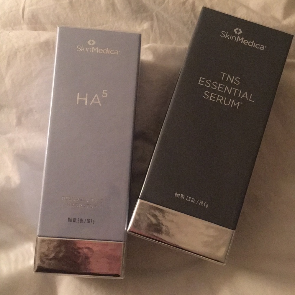 🎉SALE! SkinMedica Bundle! HA5 & Essential Serum!